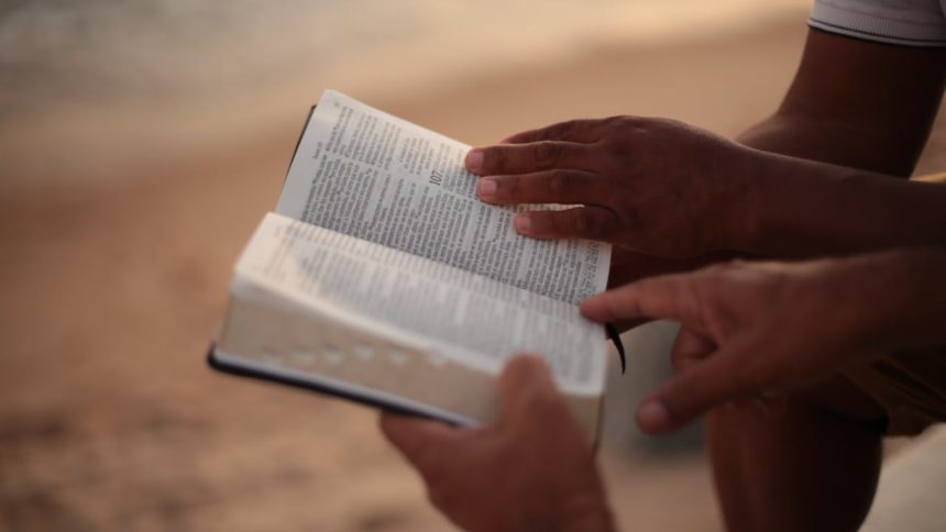 GENÈSE 2.13, MARC 6.31 DES VACANCES VIDES DE SENS OU PAS
