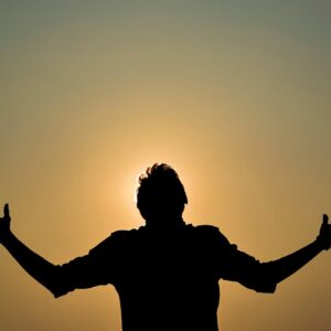 2 CORINTHIENS 4.7-18 LA RÉSURRECTION PRÉSENTE ET FUTURE